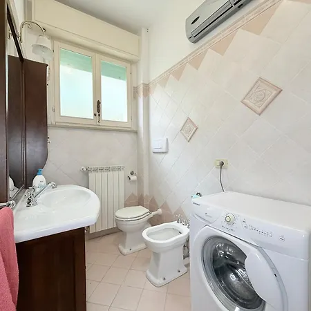 Se243 - Senigallia, Ampio Trilocale Comodo Al Centro E Al Mare * Senigallia